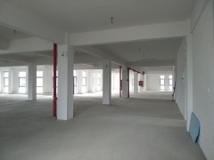 人民路麥德龍附近標(biāo)準(zhǔn)全新廠房，400平起單層面積800平，有