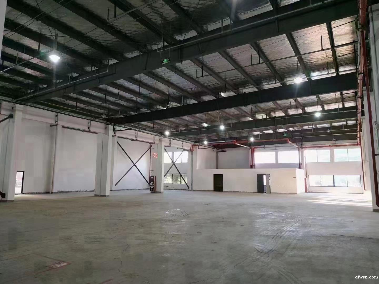 港閘區(qū) 倉庫 廠房 招租 可整租 可分割 有食堂超市 港閘區(qū) 倉庫 廠房 招租 可整租 可分割 有食堂超市