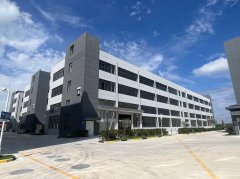 獨門獨院送院子廠房出售，50年全新廠房