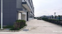 特價(jià)出售1500平廠房，獨(dú)門(mén)獨(dú)院送院子