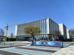 獨(dú)立產(chǎn)權(quán)，現(xiàn)房，1000平起，贈(zèng)送露臺(tái)