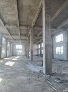 廠房出售！1615平三層廠房，低首付，可排污可接天然氣